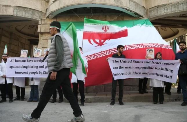 Trump Ancam Pemimpin Tertinggi Baru Iran Tidak Akan Bertahan Lama Tanpa Persetujuan AS