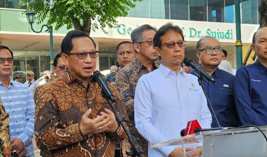 Tito Karnavian Targetkan Hunian Sementara Korban Bencana Sumatera Rampung 10 Hari