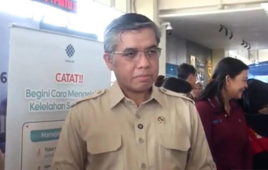 Menteri Ketenagakerjaan Yassierli Pantau Kesiapan Sopir Bus Mudik Lebaran 2026 di Terminal Pulo Gebang