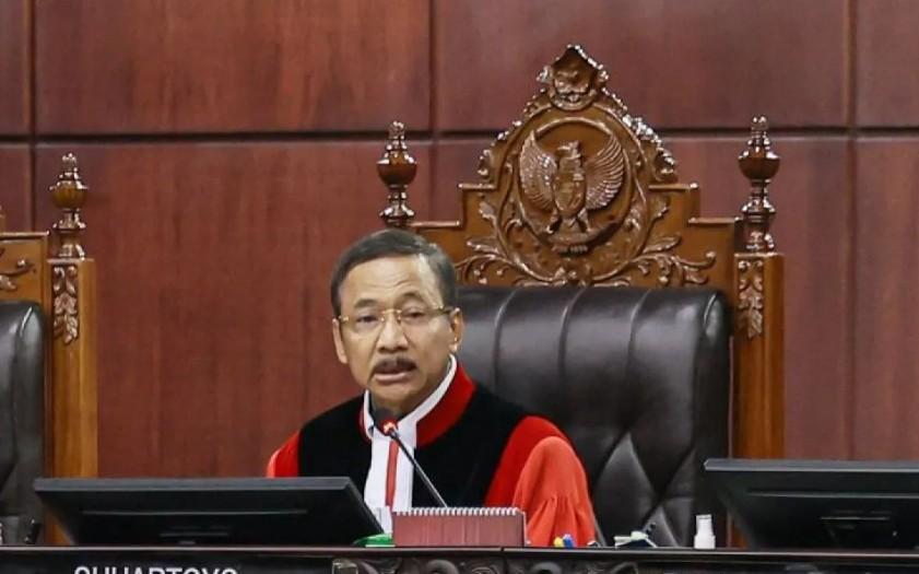 Mahkamah Konstitusi Menyatakan UU Hak Keuangan Pejabat Negara Tahun 1980 Tak Lagi Relevan dan Wajib Diperbarui