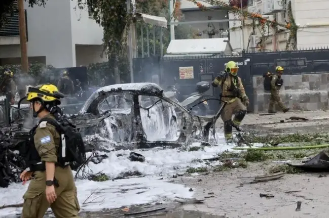 Tel Aviv Berulang Kali Diserang Drone dan Rudal Iran, Aktivitas Ekonomi Israel Terancam Terganggu