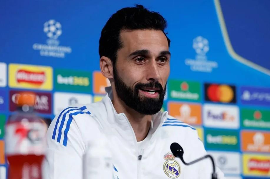 Real Madrid Bidik Kemenangan di Etihad, Arbeloa Ingatkan Bahaya Manchester City
