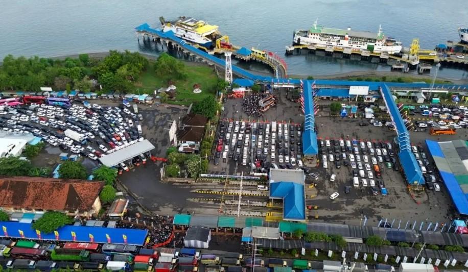 ASDP Operasikan 40 Kapal Feri untuk Urai Antrean 40 Kilometer di Gilimanuk Jelang Nyepi dan Lebaran 2026