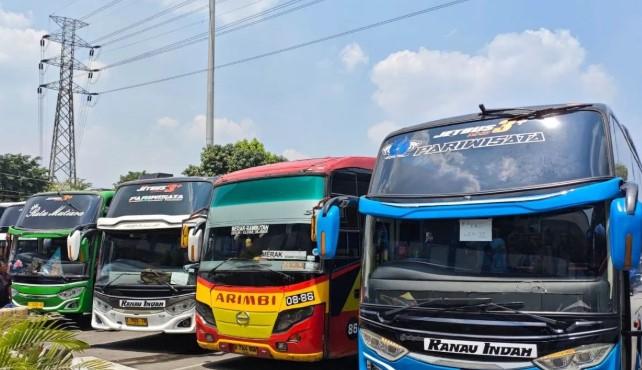 Terminal Kampung Rambutan Siapkan Bus Tambahan untuk Antisipasi Puncak Arus Mudik Lebaran 2026