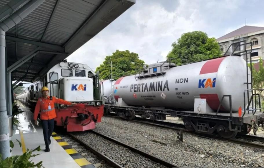 KAI Sumut Angkut 11.118 Kiloliter BBM untuk Dukung Kelancaran Arus Mudik Lebaran 2026