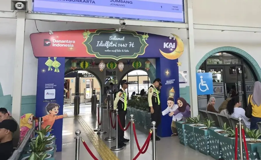 Lonjakan Pemudik Lebaran 2026, KAI Daop 1 Jakarta Kerahkan 700 Personel Gabungan Amankan Perjalanan