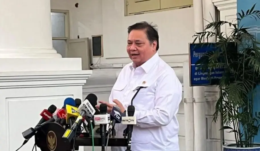 Pemerintah Siapkan Skema WFH Pascalebaran untuk Tekan Dampak Kenaikan Harga Minyak Global