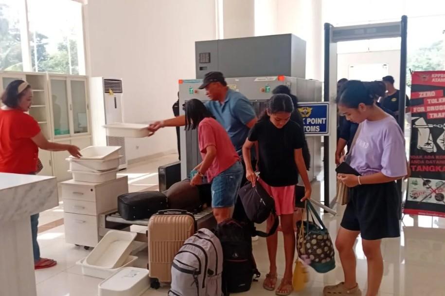 Aktivitas Pelintas Batas di PLBN Wini Jelang Lebaran 2026 Tercatat 265 Orang dan Tetap Kondusif