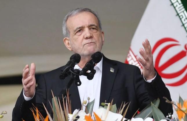 Presiden Iran Tegaskan Tidak Cari Perang dengan Negara Muslim di Tengah Konflik Kawasan