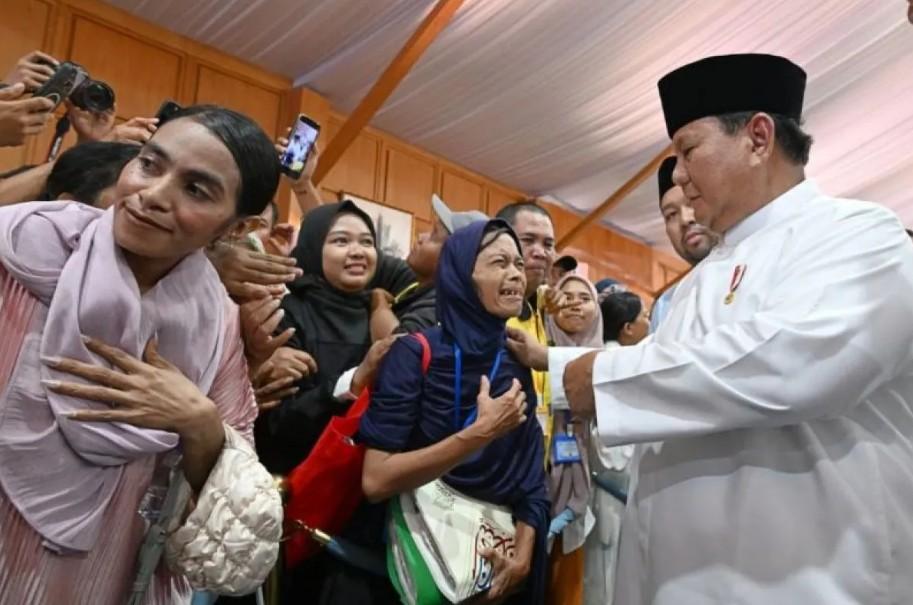 Presiden Prabowo Gelar Open House Idul Fitri di Istana, Ribuan Warga Antusias dan Haru Bertemu Langsung