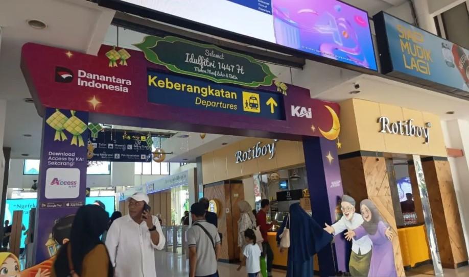 Tiket Kereta Lebaran 2026 di Daop 8 Surabaya Masih Tersedia, Penumpang Tembus 633 Ribu Orang