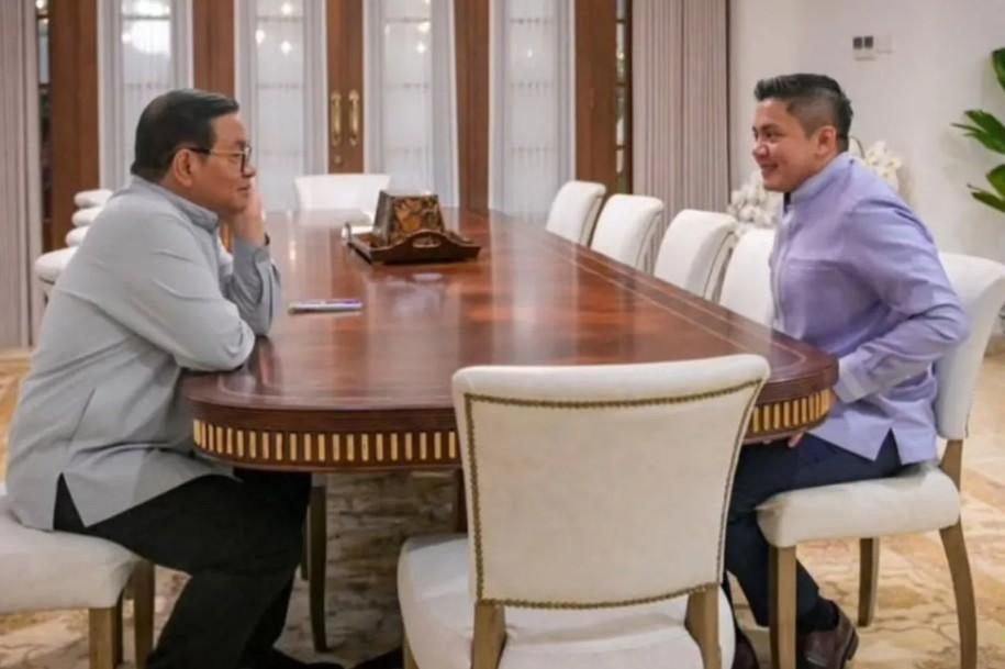 Seskab Teddy Indra Wijaya Perkuat Silaturahmi Lebaran dengan Tokoh Nasional