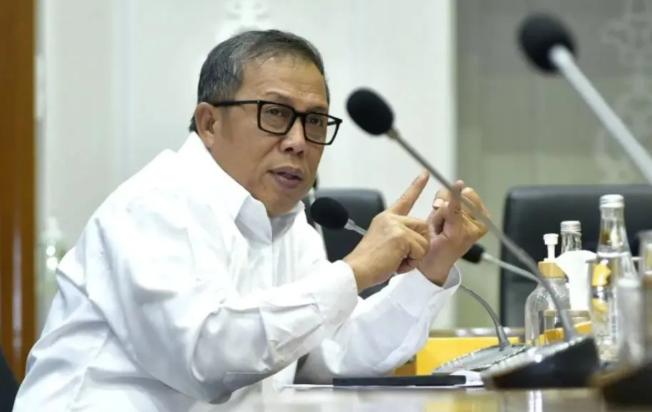 DPR Usulkan Insentif Rp2–5 Juta untuk 638 Ribu Guru Madrasah Swasta yang Terhambat Jadi ASN