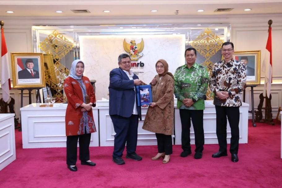 Menteri PANRB Terima Reviu Laporan Kinerja 2025, Pemerintah Didorong Perkuat Akuntabilitas dan Dampak Nyata