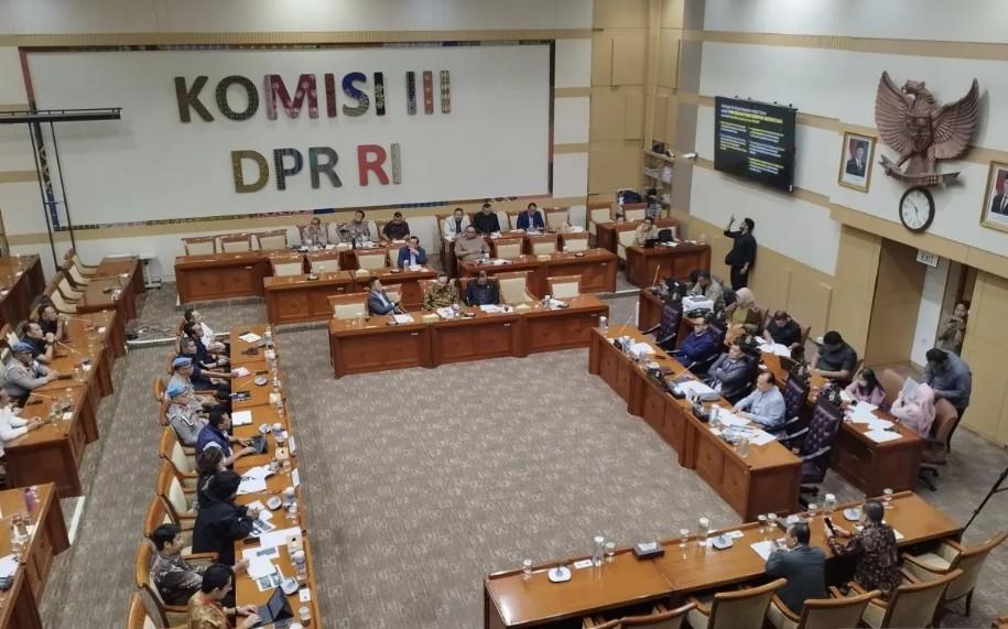 KontraS Desak Kasus Penyiraman Air Keras Andrie Yunus Disidangkan di Peradilan Umum