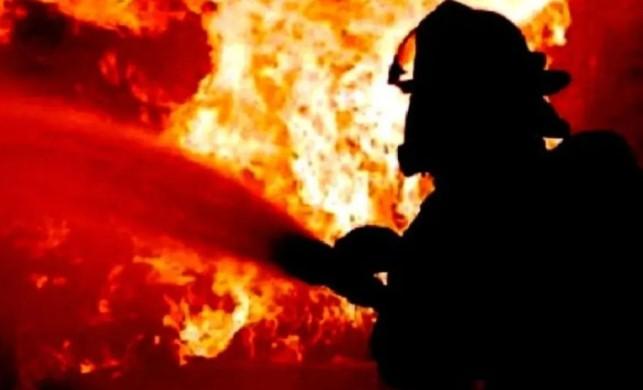 Kebakaran Warteg di Manggarai Lukai Satu Orang, Kerugian Capai Rp230 Juta