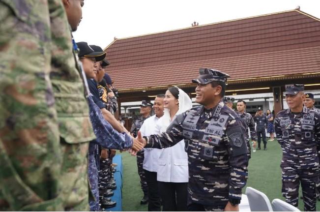 Wamendag Dorong Ekspor UMKM Lewat Diplomasi KRI Bima Suci dalam Pelayaran Internasional 197 Hari