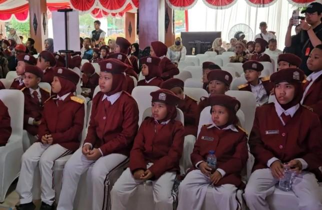 Anak Mentawai yang Terlantar Temukan Harapan Baru di Sekolah Rakyat Trenggalek