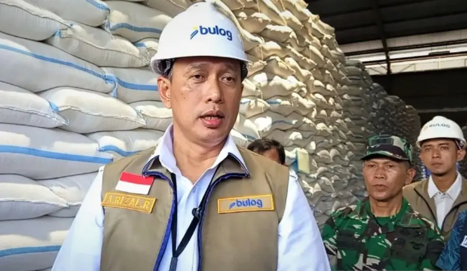 Stok Beras Nasional Cetak Rekor 4,4 Juta Ton, Dirut Bulog Pastikan Gudang Penuh dan Aman