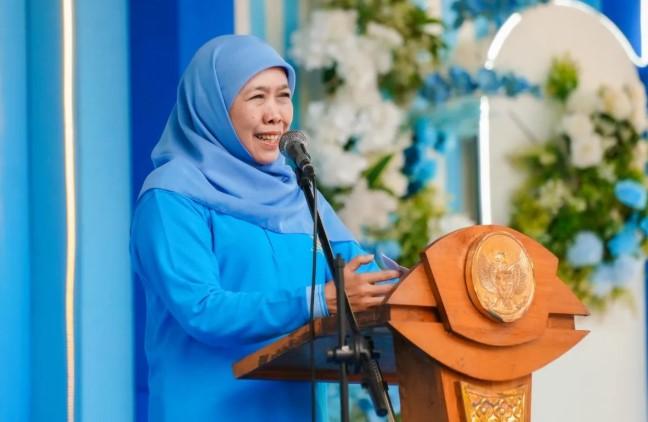 Khofifah Dorong Penguatan Tata Kelola Program MBG, Tekankan Sinergi dan Ketepatan Sasaran