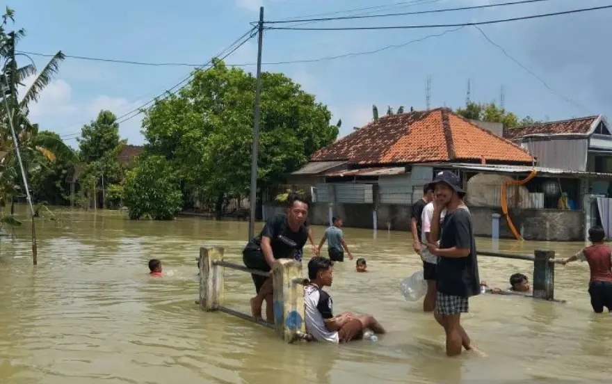 Usulan Bangunan Pengendali Sungai Mengemuka untuk Atasi Banjir Berulang di Demak