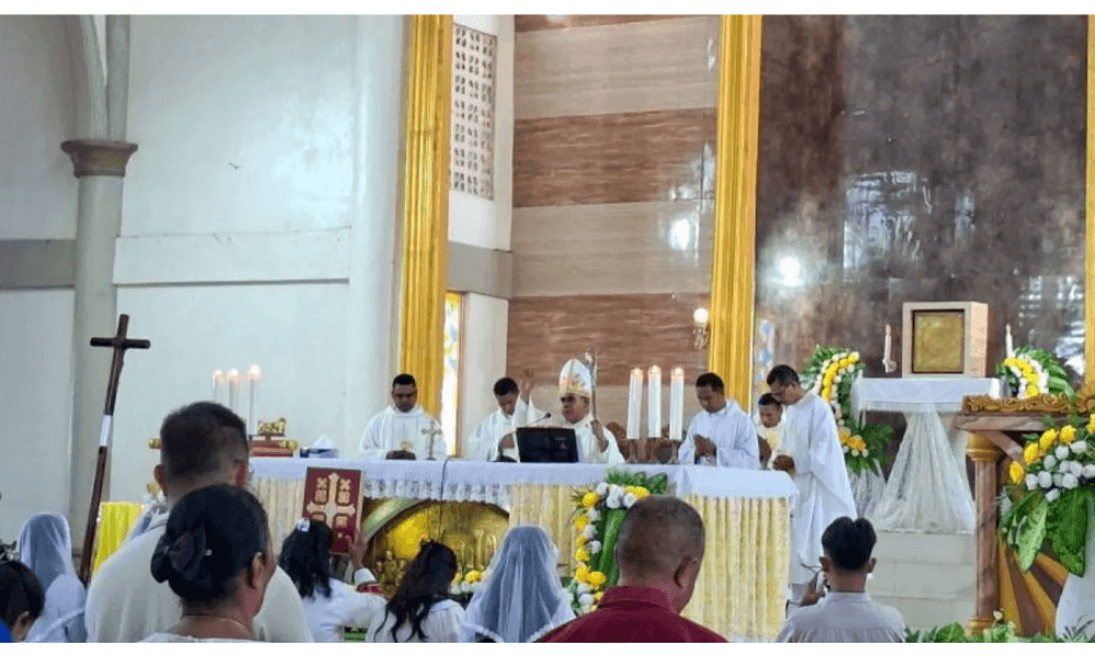 Uskup Kupang Ajak Umat Sebarkan Damai di Paskah, Tekankan Transformasi Iman di Tengah Konflik Global