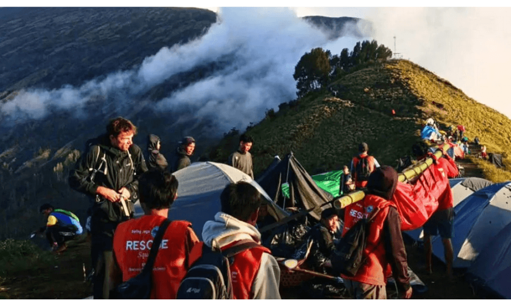 Wisatawan Belgia Terluka di Rinjani Berhasil Dievakuasi, TNGR Imbau Keselamatan Pendaki