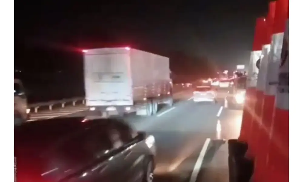 Contraflow Tol Jakarta-Cikampek Dihentikan, Lalu Lintas Kembali Normal