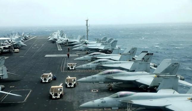 Trump Akui AS Ledakkan Pesawat Sendiri Demi Selamatkan Pilot di Iran