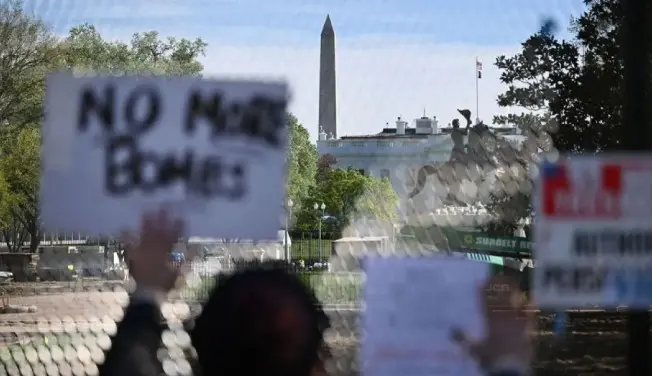 Anggota DPR AS Ajukan Pemakzulan Trump, Tuduh Langgar Konstitusi dan Picu Perang