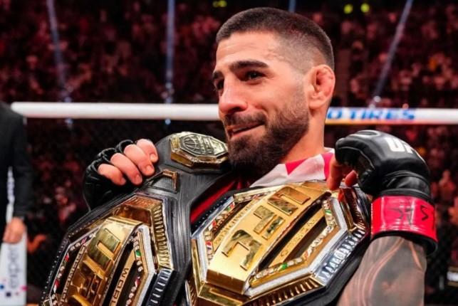 Topuria vs Makhachev Memanas, Saling Tuding Gagal Tampil di UFC Gedung Putih