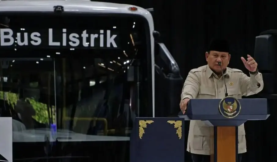Prabowo Dorong Pemprov dan TNI Beli Kendaraan Listrik Lokal untuk Perkuat Industri Nasional