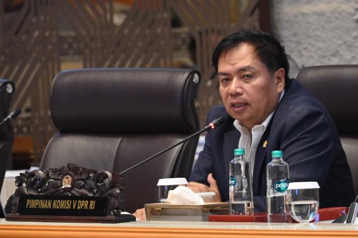 Komisi V DPR RI Dorong Transportasi Publik Terintegrasi untuk Atasi Kemacetan Parah di Bali