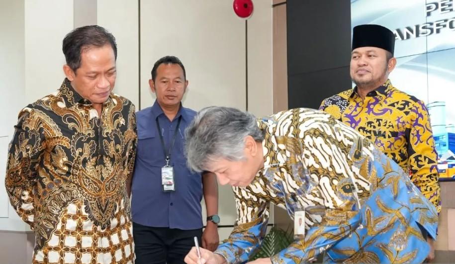 Kolaborasi Daerah Penyangga IKN Dorong Pengolahan Sampah Jadi Energi Terbarukan di Kalimantan Timur