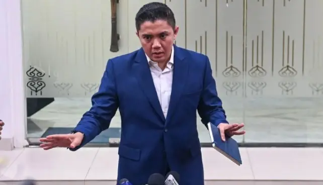 Seskab Teddy Tegaskan Stabilitas Pemerintahan Tetap Terjaga di Tengah Tekanan Global