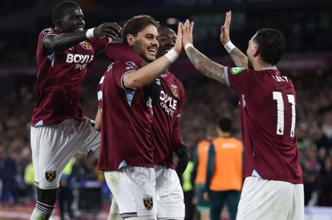 West Ham Hancurkan Wolves 4-0 dan Dorong Tottenham ke Zona Degradasi Liga Inggris