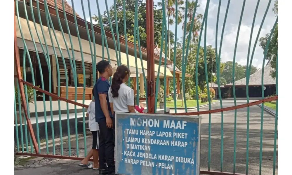 Pendopo Tulungagung Ditutup Usai OTT KPK, Warga Keluhkan Akses Ruang Publik