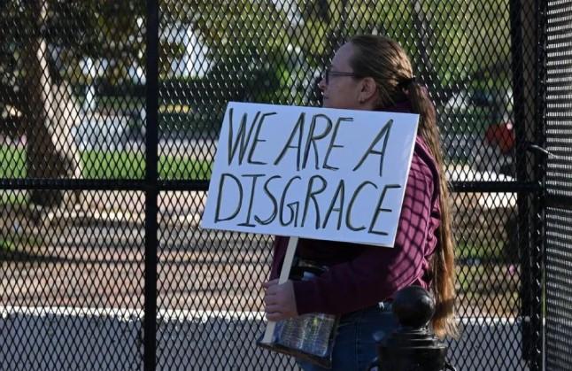 AS Resmi Blokade Seluruh Akses Pelabuhan Iran Mulai Senin di Tengah Eskalasi Konflik