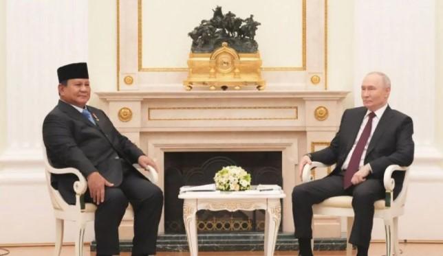 Prabowo Bertemu Putin di Moskow Bahas Energi dan Kemitraan Strategis di Tengah Geopolitik Global