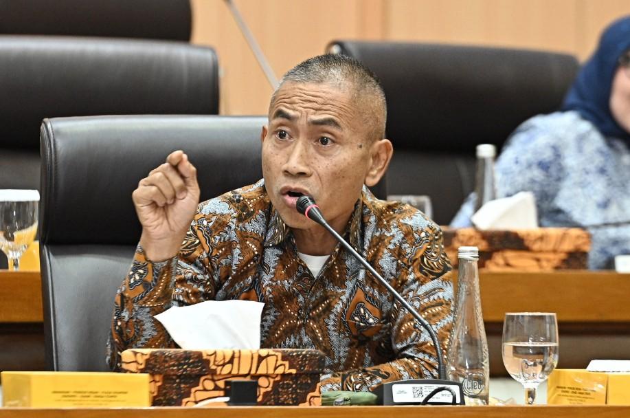 Dampak Konflik Global, Harga Plastik Naik dan Tekan UMKM di Indonesia