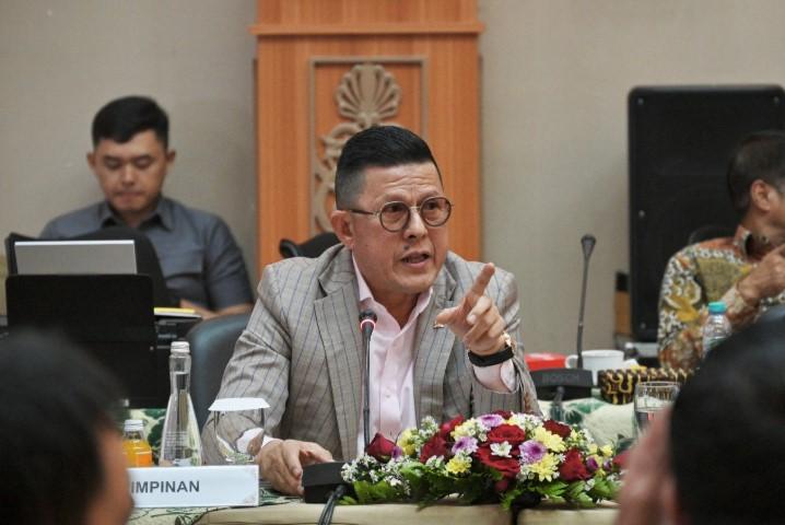 Pansus DPR Dorong Pembentukan RUU Hukum Perdata Internasional untuk Atasi Kompleksitas Sengketa Global