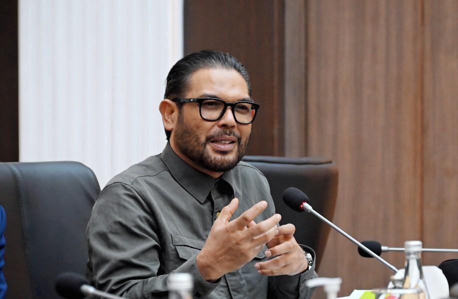 Nasir Djamil Dorong Evaluasi Pengelolaan Migas Aceh dalam Rapat Baleg DPR RI