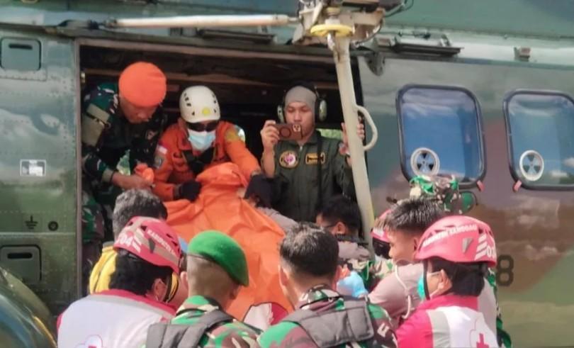 Evakuasi Korban Helikopter Jatuh di Sekadau Berhasil, TNI AU Kerahkan Kopasgat dan Unsur Udara