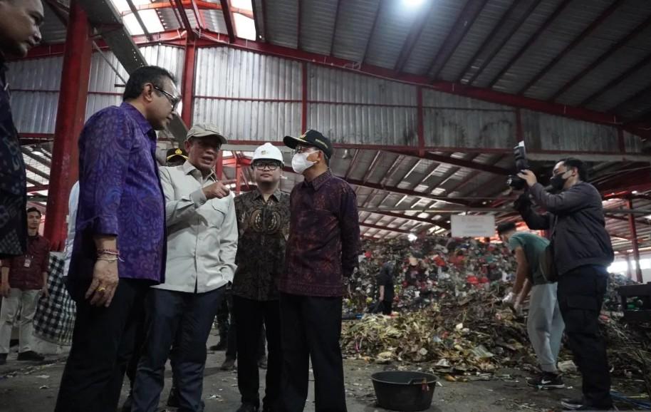 Kebijakan Sementara, Menteri Hanif Izinkan Sampah Organik Masuk TPA Suwung Dua Kali Sepekan