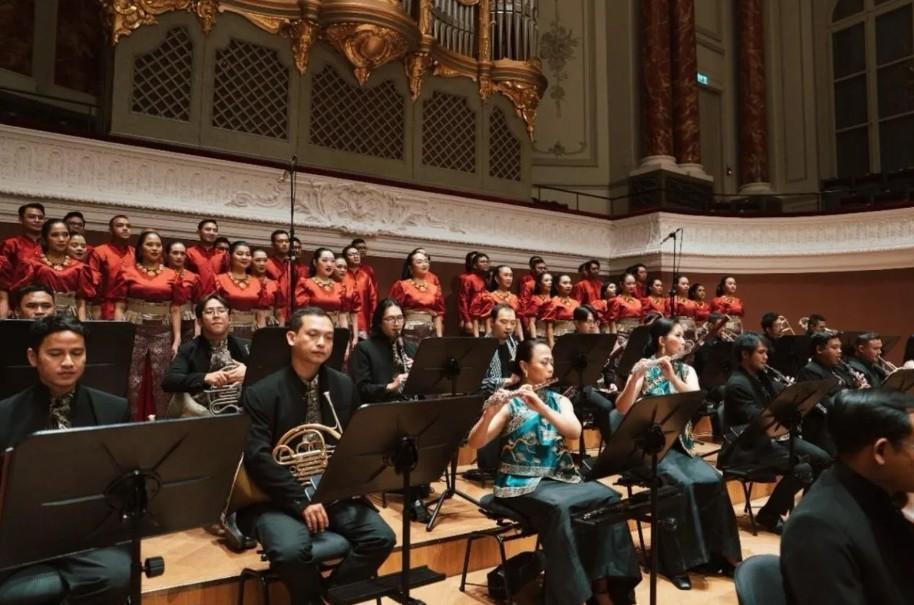 Konser Symphony of the Archipelago Meriahkan 75 Tahun Hubungan Diplomatik Indonesia-Swiss di Basel