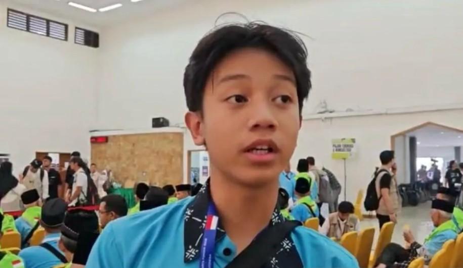 Remaja 17 Tahun Gantikan Ayah Berangkat Haji 2026, Kisah Rizki Jadi Sorotan Lingkungan