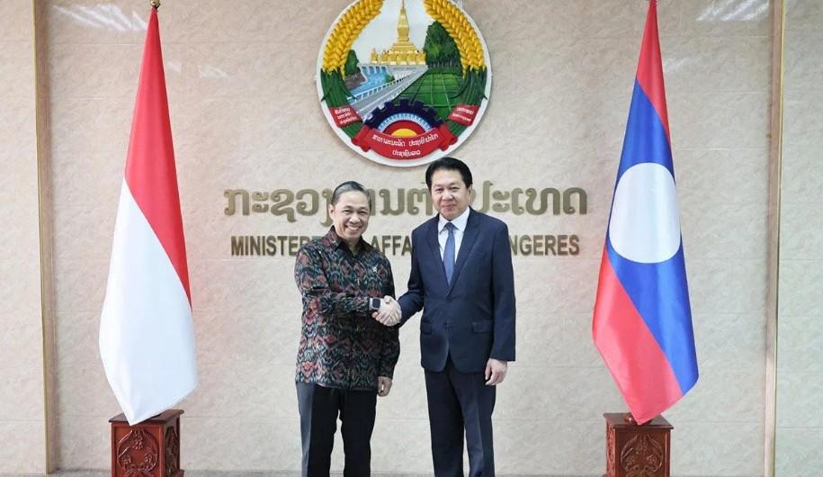Wamenlu Anis Matta Perkuat Hubungan Indonesia–Laos dalam Pertemuan Strategis di Vientiane