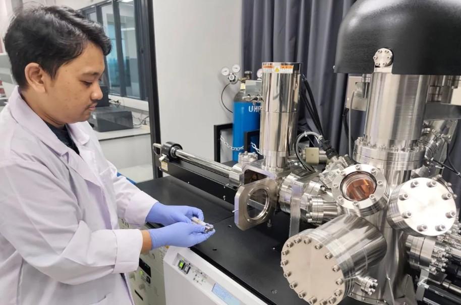 FTUI Hadirkan Teknologi XPS untuk Perkuat Riset Material dan Energi di Indonesia