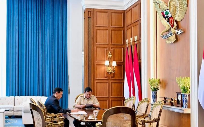 Pemerintah Klaim Ekonomi Tetap Stabil Tiga Bulan ke Depan, Luhut Paparkan Strategi Antisipasi Geopolitik ke Prabowo