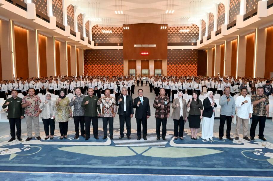 Orientasi PPPK Gelombang III Setjen DPR RI Dibuka, Indra Iskandar Tekankan Adaptasi dan Disiplin